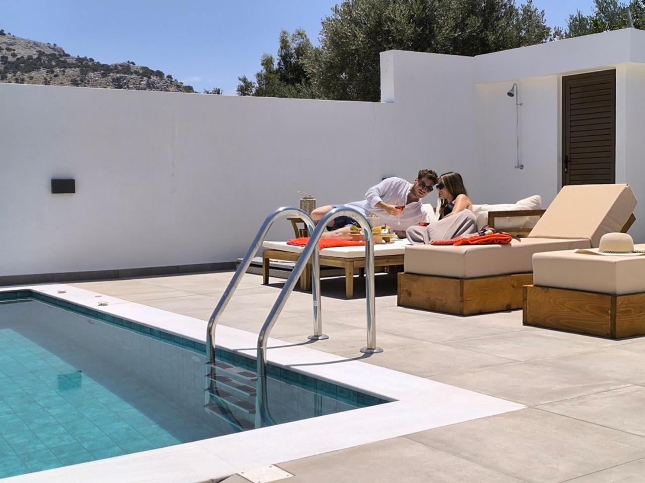 Valantina'S & Mannouel Lardos Luxury Villas Экстерьер фото