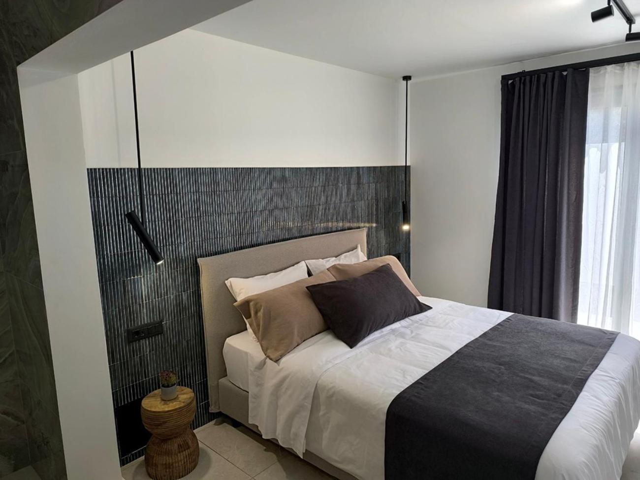 Valantina'S & Mannouel Lardos Luxury Villas Экстерьер фото