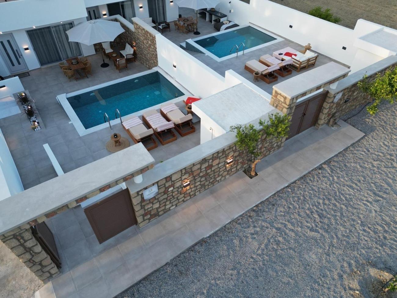 Valantina'S & Mannouel Lardos Luxury Villas Экстерьер фото